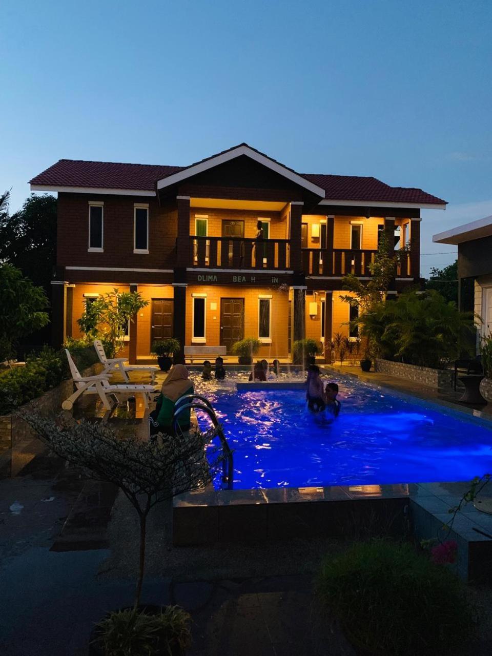D Lima Beach Inn Pantai Cenang  Exteriér fotografie